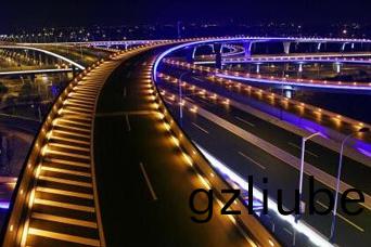 城市道路(lu)炤明