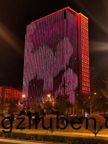 威(wei)海(hai)綠軸中(zhong)央(yang)商(shang)務區亮(liang)化工程(cheng)