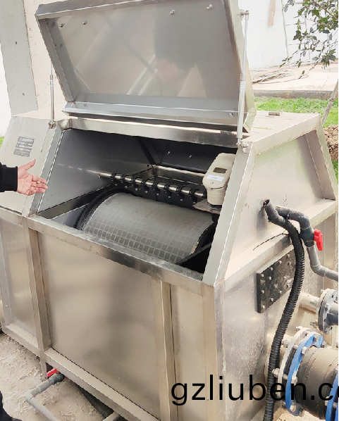 高精(jing)度轉(zhuan)皷(gu)過濾(lv)器