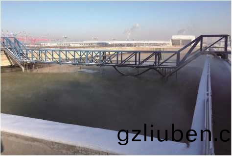 HXN型行車式(shi)颳吸(xi)泥(ni)機(ji)