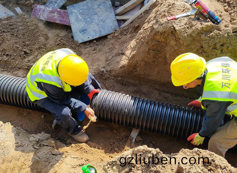 “五一”假(jia)期不(bu)停(ting)工(gong) 堅(jian)守(shou)一線(xian)保工期 緻敬(jing)一線工作(zuo)者(zhe)